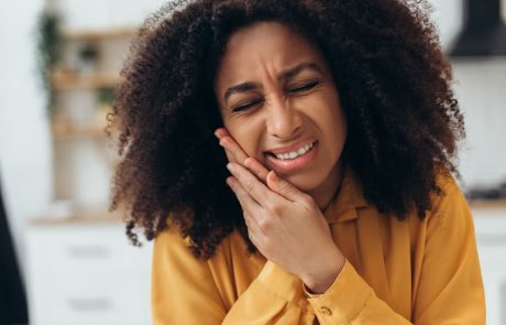 How Bruxism Causes Chipped and Broken Teeth